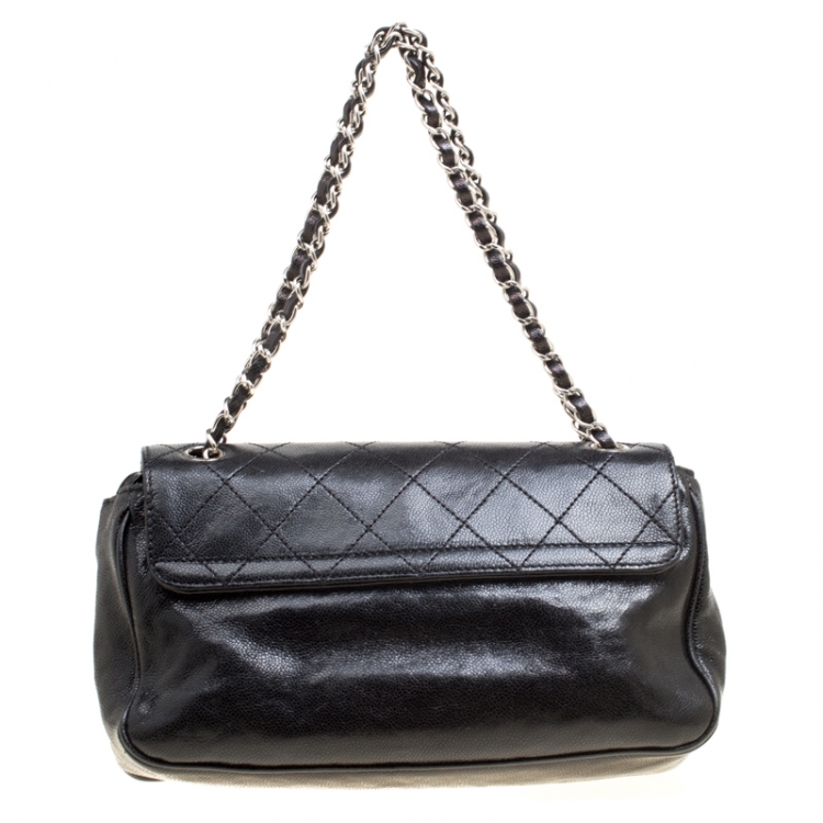 Pre Owned Chanel Black Quilted Caviar Leather Reissue Shoulder Bag