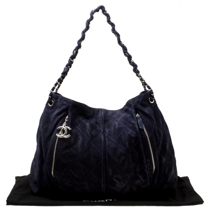 Pre Owned Chanel Dark Blue Quilted Nubuck Hobo