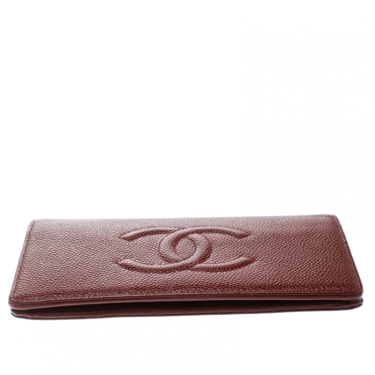 Pre Owned Chanel Burgundy Caviar Leather CC Long Bifold Wallet