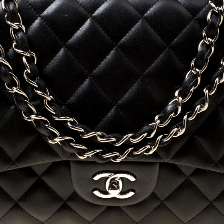 Pre Owned Chanel Black Quilted Leather Jumbo Classic Single Flap Bag