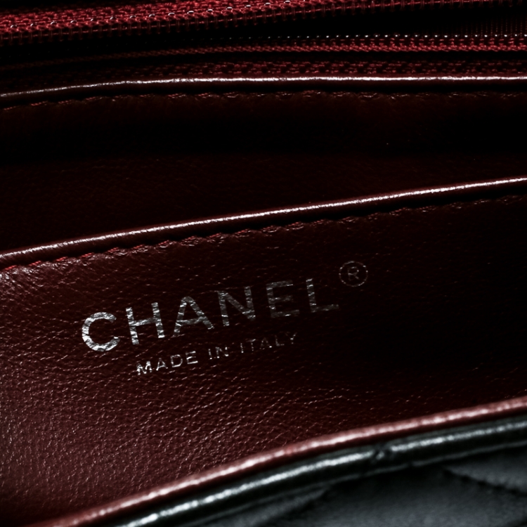 Pre Owned Chanel Black Quilted Leather Jumbo Classic Single Flap Bag