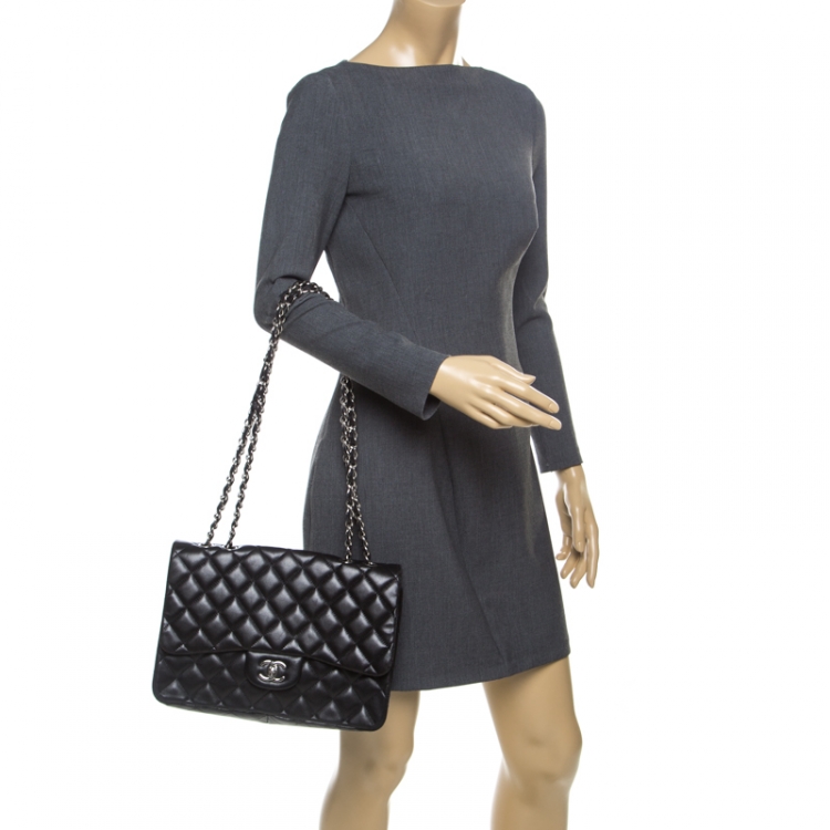 Pre Owned Chanel Black Quilted Leather Jumbo Classic Single Flap Bag