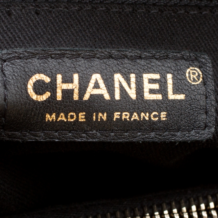 Pre Owned Chanel Black Quilted Aged Leather Reissue Tote