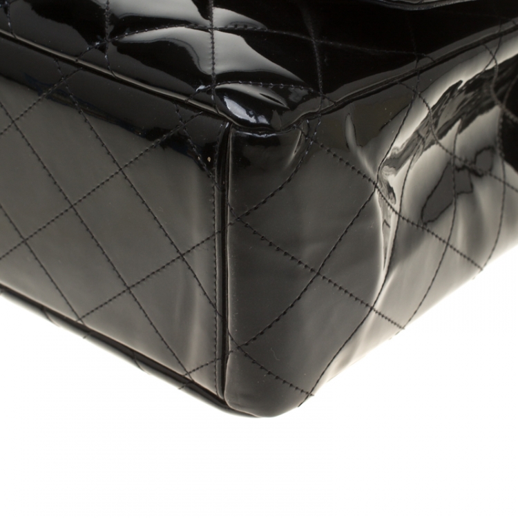 Pre Owned Chanel Black Quilted Patent Leather Maxi Classic Single Flap Bag