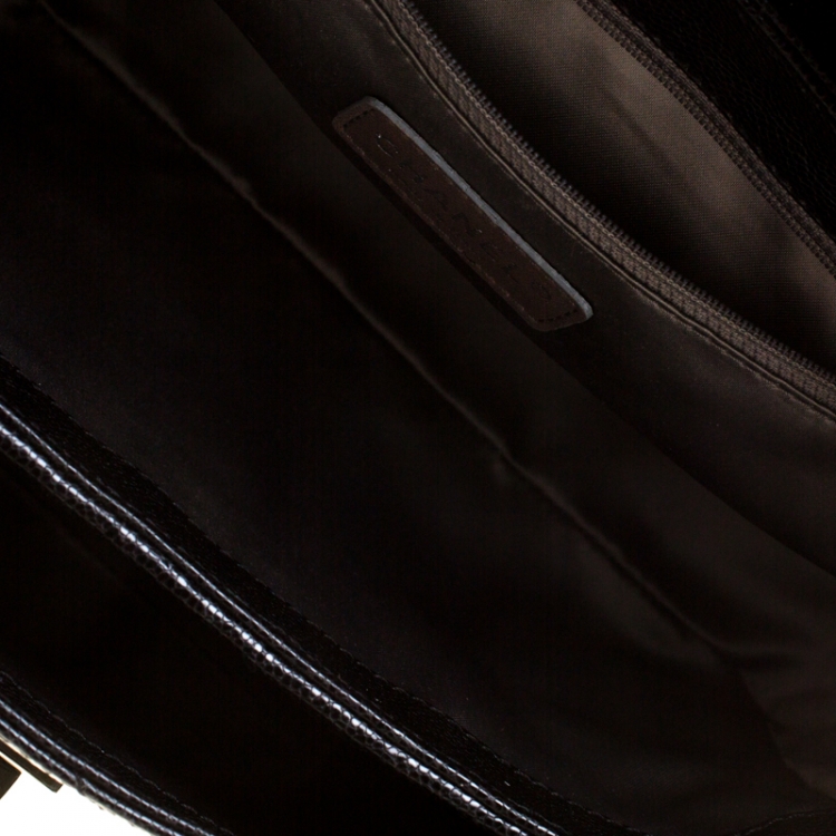 Pre Owned Chanel Black Quilted Caviar Leather Reissue Shoulder Bag