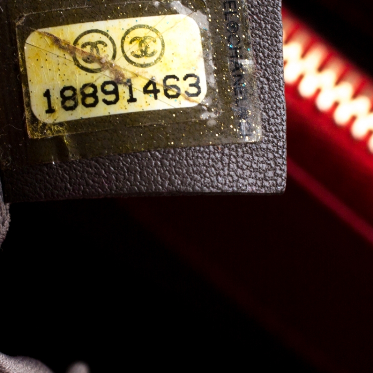 Pre Owned Chanel Red Quilted Caviar Leather Grand Shopper Tote