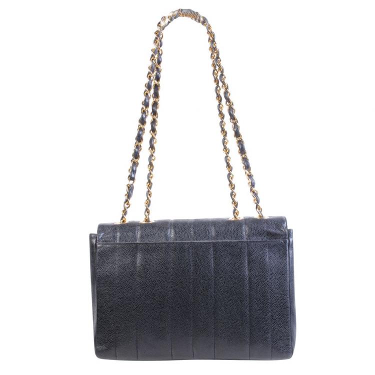 مملوكة مسبقًا Chanel Navy Blue Caviar Leather Vintage Flap Bag