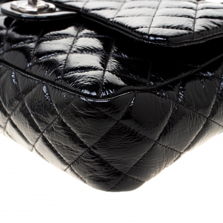 Pre Owned Chanel Black Quilted Patent Leather Jumbo Classic Single Flap Bag