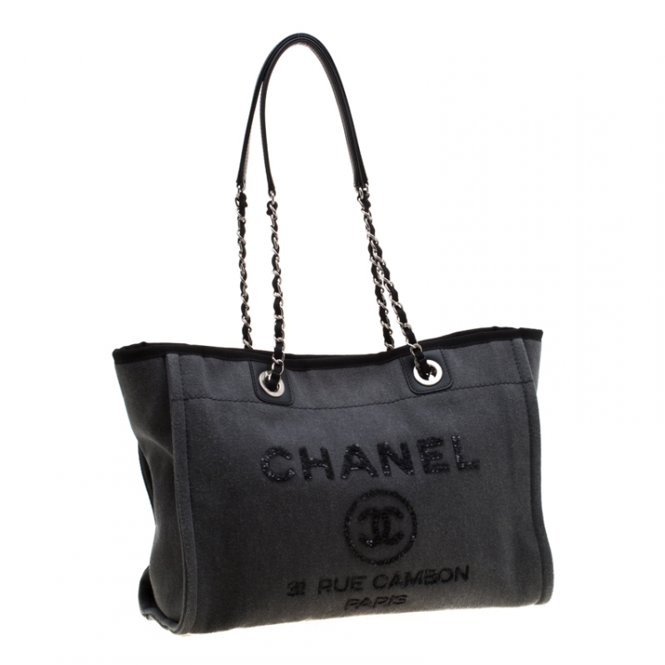 Pre Owned Chanel Grey Fabric Medium Deauville Tote