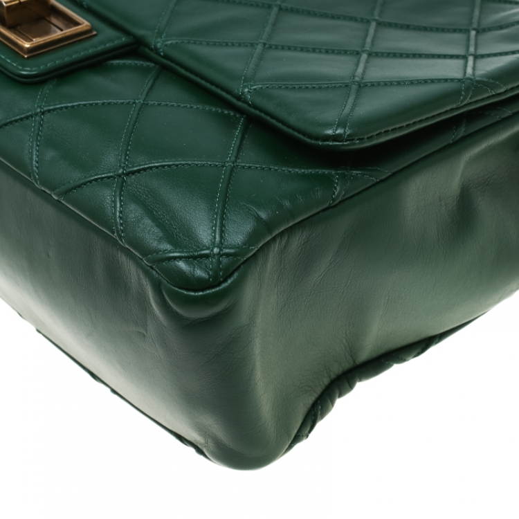 Pre Owned Chanel Green Quilted Leather Medium Cosmos Flap Bag