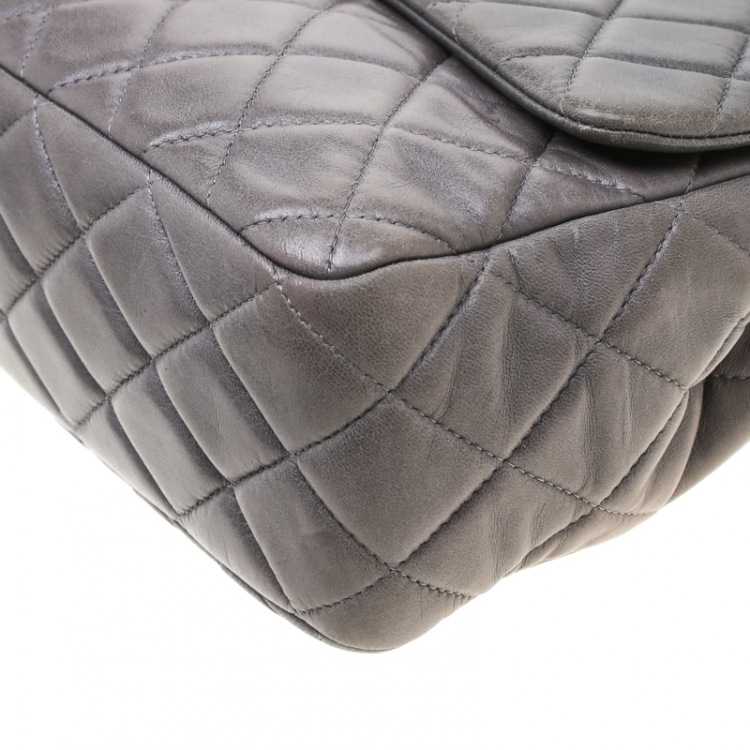 Pre Owned Chanel Grey Quilted Leather Jumbo Classic Single Flap Bag
