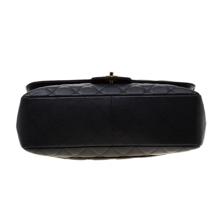 Pre Owned Chanel Black Quilted Caviar Leather Jumbo Classic Single Flap Bag