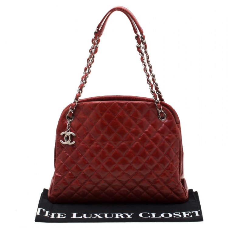 Pre Owned Chanel Red Quilted Patent Leather Just Mademoiselle Bowling Bag