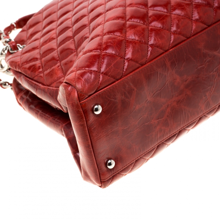 Pre Owned Chanel Red Quilted Patent Leather Just Mademoiselle Bowling Bag