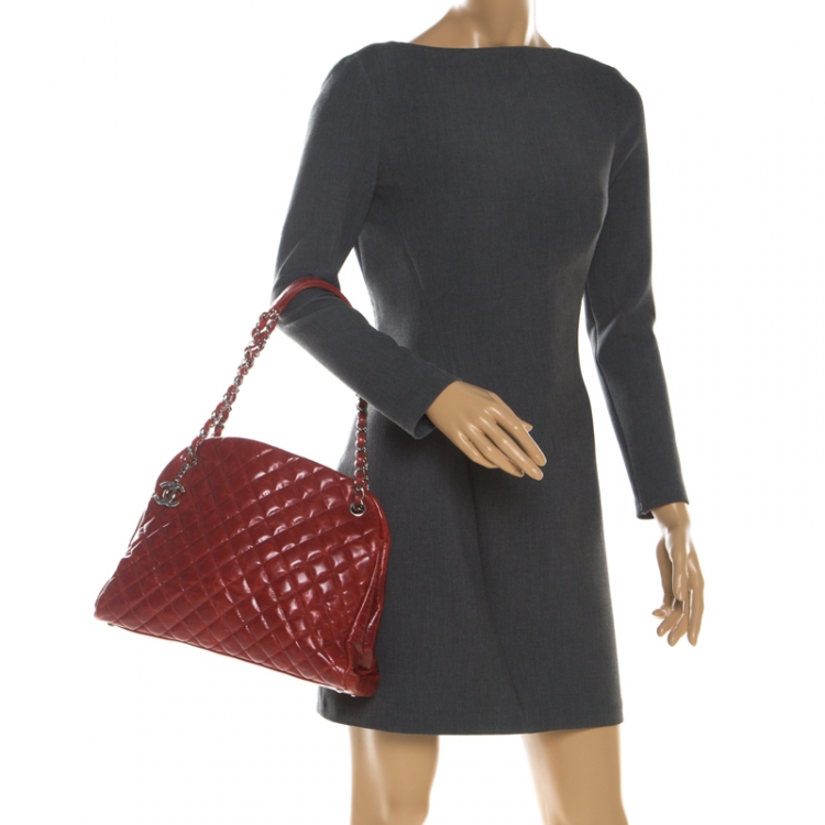 Pre Owned Chanel Red Quilted Patent Leather Just Mademoiselle Bowling Bag