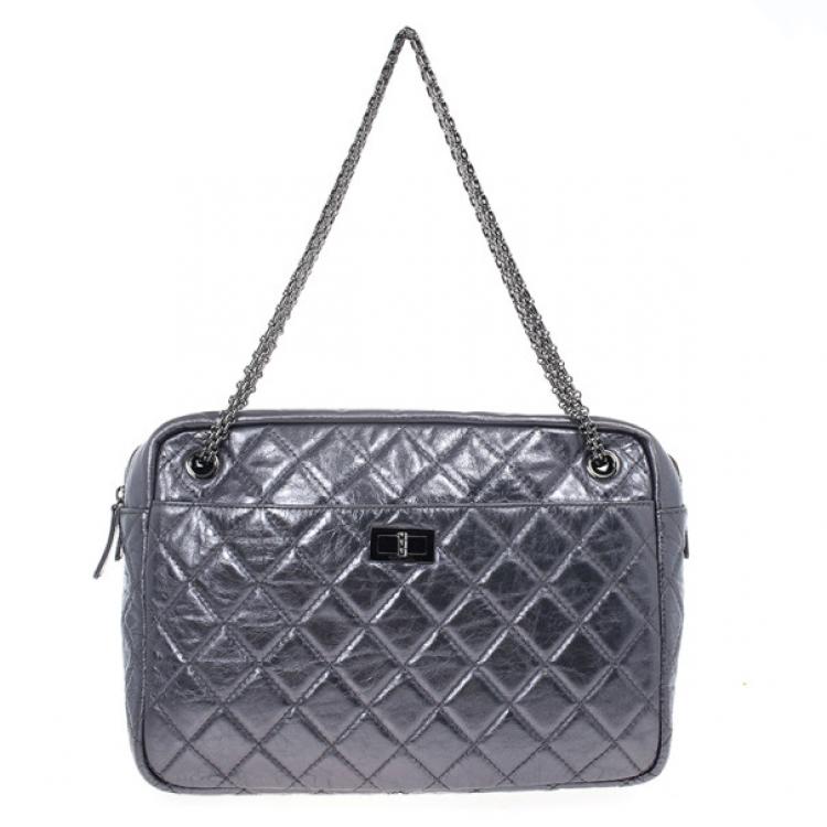 Chanel Silver Metallic Quilted Calfskin Large Reissue Camera Bag Chanel |  The Luxury Closet