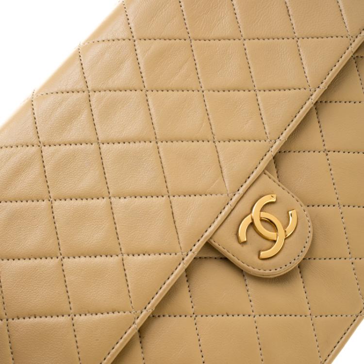 Pre Owned Chanel Cream Quilted Leather Medium Classic Single Flap Bag