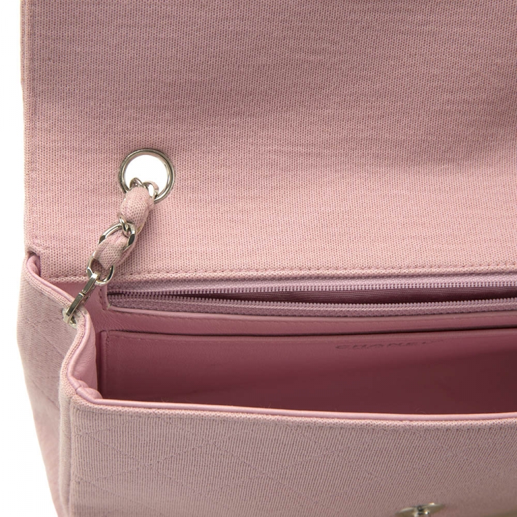 Pre Owned Chanel Light Pink Quilted Jersey Medium Vintage Classic Single Flap Bag