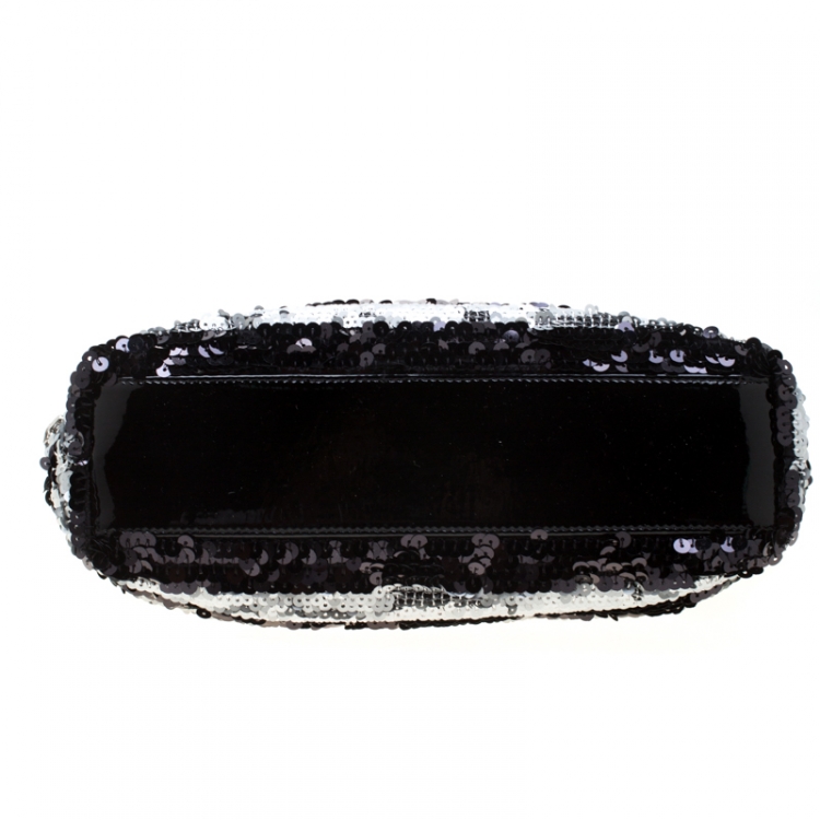 Pre Owned Chanel Black/Silver Stripe Sequins Reissue Shoulder Bag