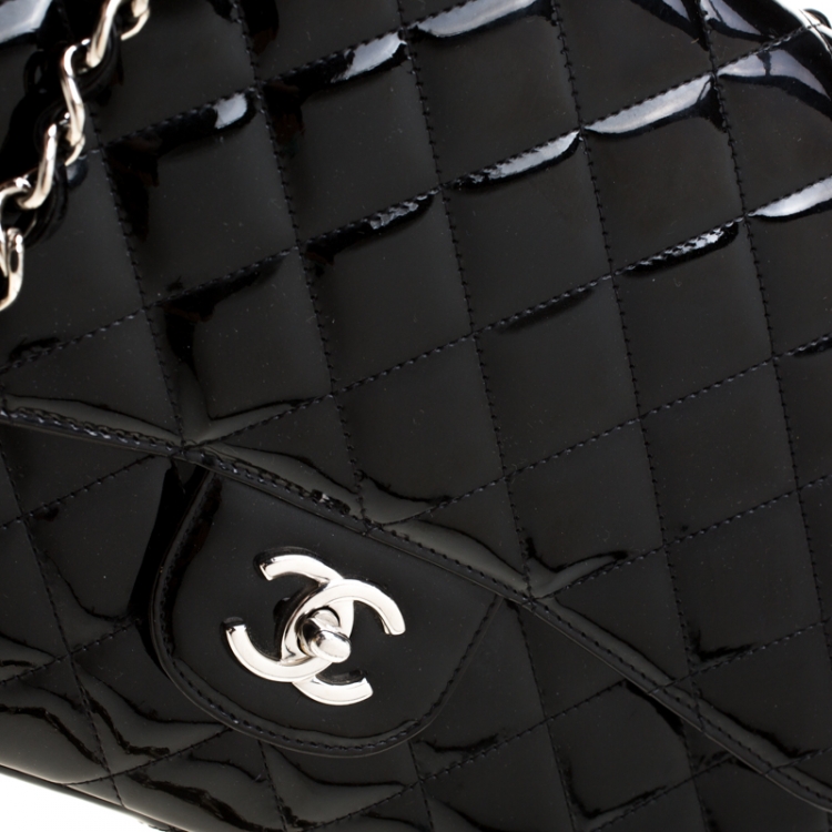 Pre Owned Chanel Black Quilted Patent Leather Jumbo Classic Single Flap Bag