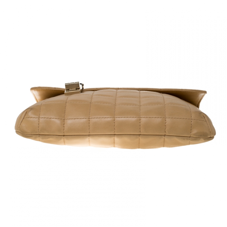 Pre Owned Chanel Beige/Black Quilted Leather Choco Bar Reissue Shoulder Bag  
