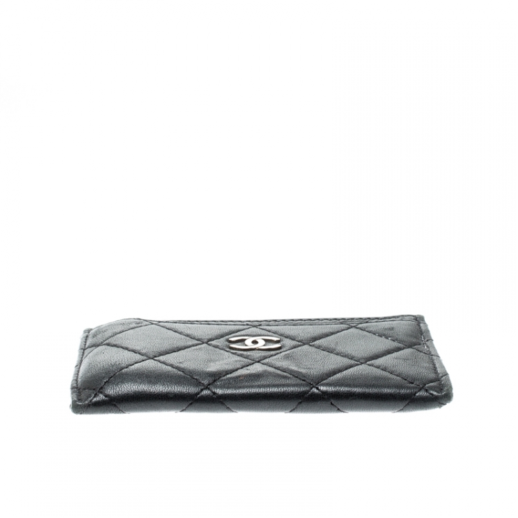 Pre Owned Chanel Black Quilted Leather Classic Card Holder