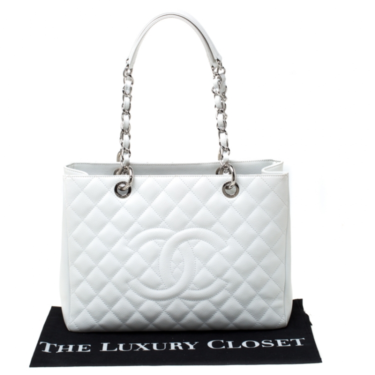 Pre Owned Chanel White Quilted Caviar Leather Grand Shopper Tote