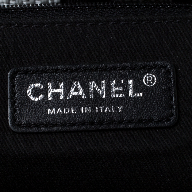 Pre Owned Chanel Grey Canvas and Leather Medium Deauville Shopper Tote