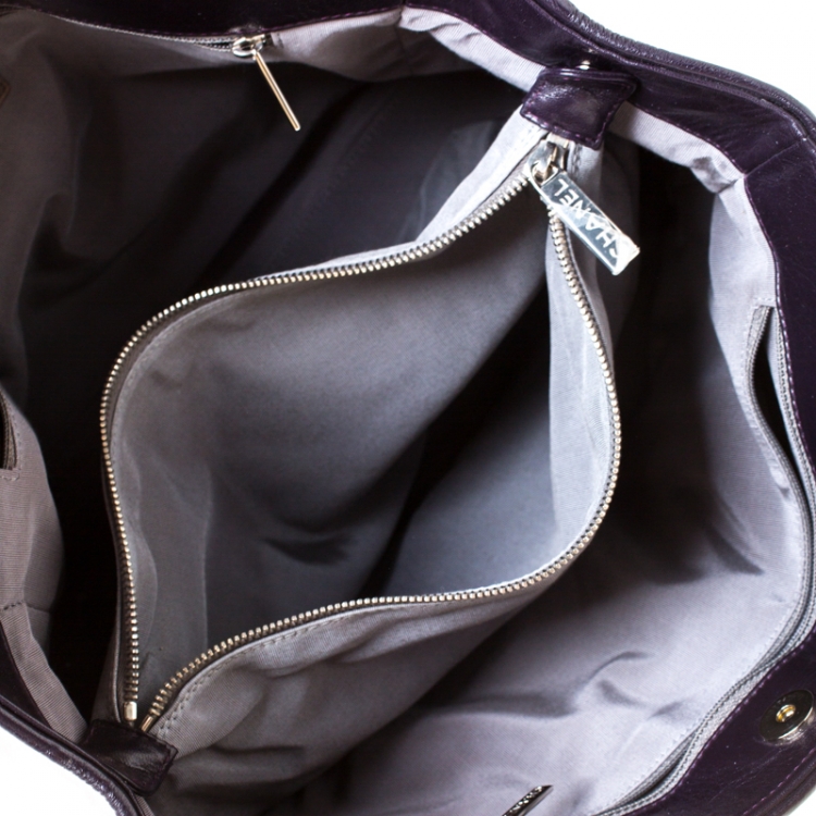 Pre Owned Chanel Pink Leather Cerf Shopper Tote