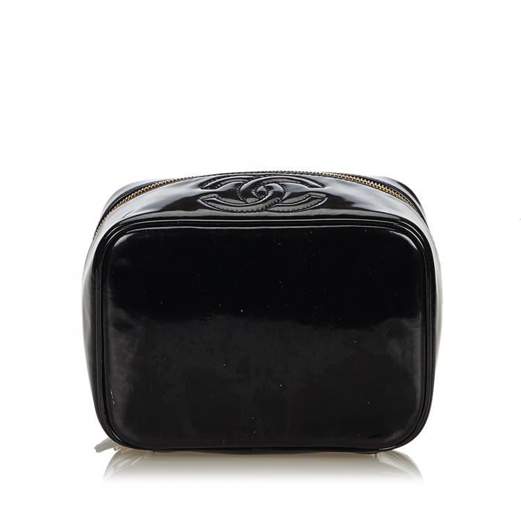 Pre Owned Chanel Black Patent Leather CC Vanity Bag