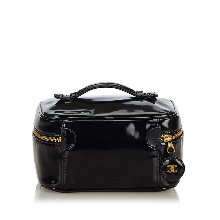 Pre Owned Chanel Black Patent Leather CC Vanity Bag