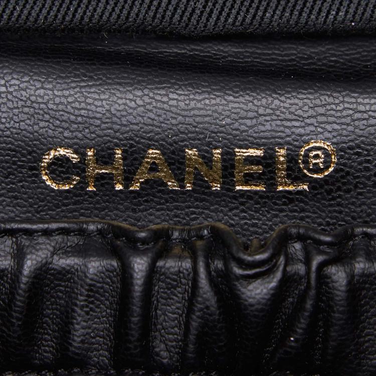 Pre Owned Chanel Black Patent Leather CC Vanity Bag