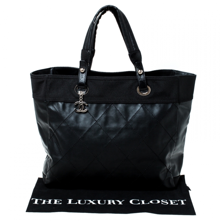 Pre Owned Chanel Black Quilted Coated Canvas Paris Biarritz Grand Shopper Tote