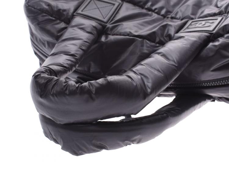 Pre Owned Chanel Black Quilted Nylon Coco Cocoon Hobo Bag