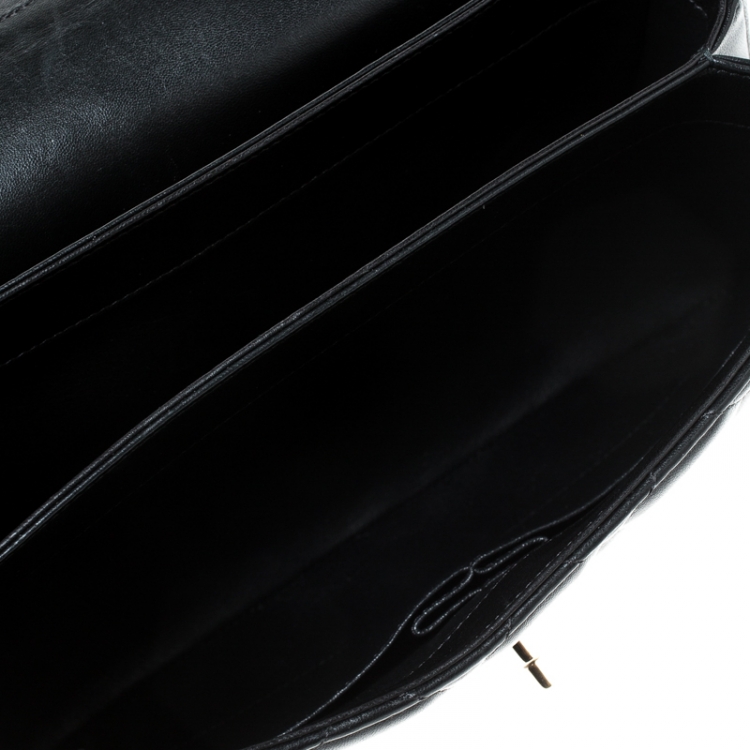 Pre Owned Chanel Black Lambskin Leather Trendy CC Medium Top Handle Bag