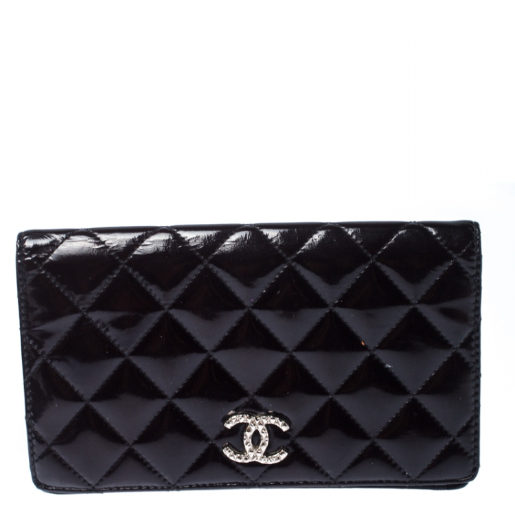 chanel quilted yen wallet