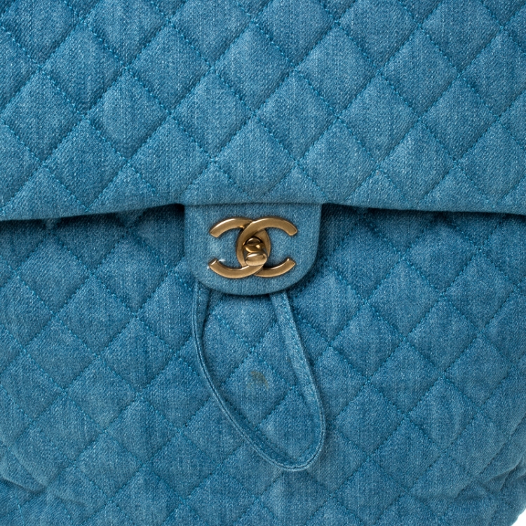 مملوكة مسبقًا Chanel Blue Quilted Denim Large Urban Spirit Backpack 