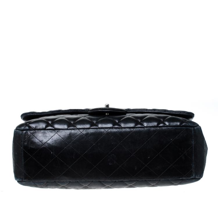 Pre Owned Chanel Black Quilted Leather Maxi Classic Single Flap Bag