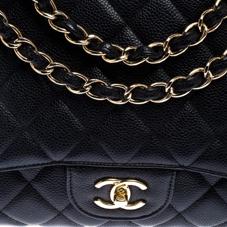 Pre Owned Chanel Black Quilted Caviar Leather Maxi Classic Single Flap Bag
