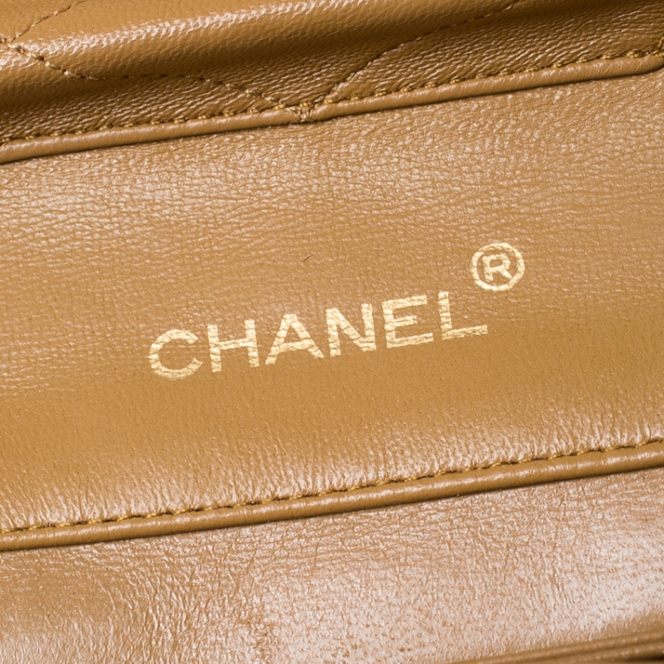 Pre Owned Chanel Beige Quilted Leather Vintage Classic Single Flap Bag