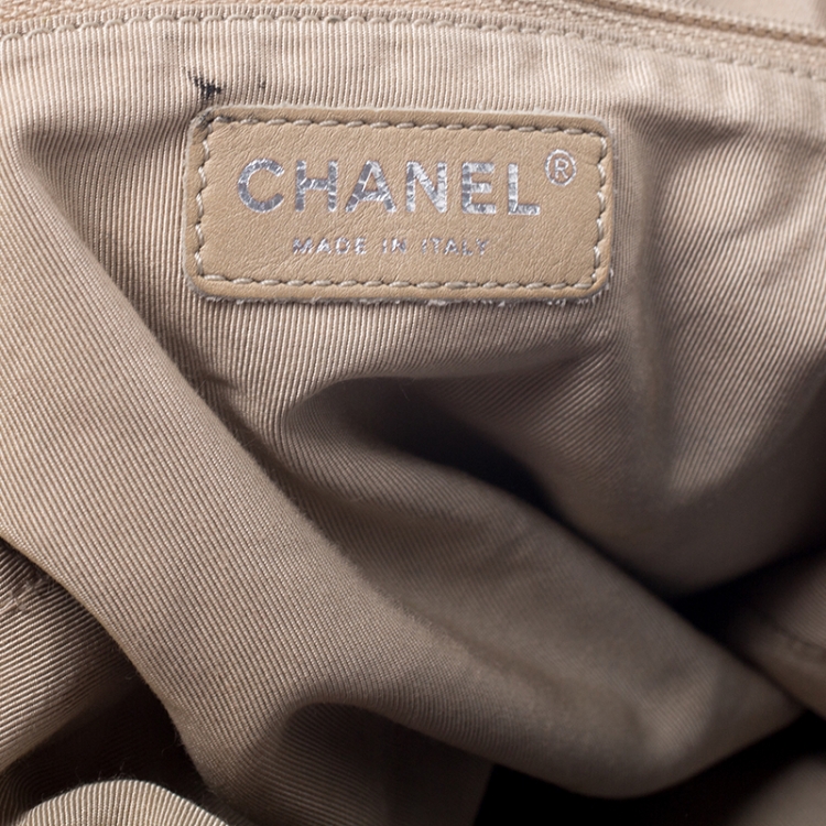 Pre Owned Chanel Blue Quilted Denim Fringe CC Hobo