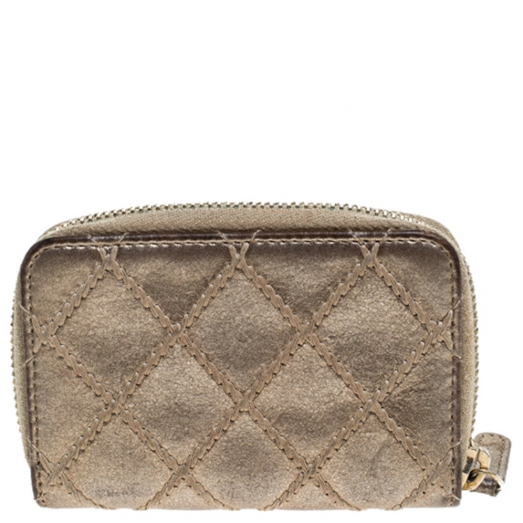 Pre Owned Chanel Gold Quilted Leather Zip Around Coin Purse