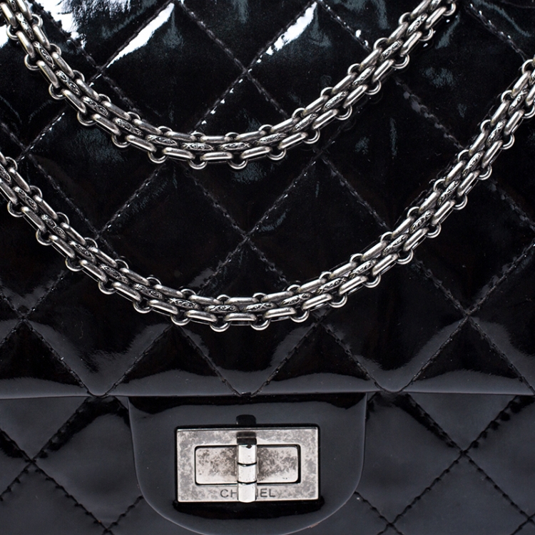 Pre Owned Chanel Black Quilted Patent Leather Reissue 2.55 Classic 227 Flap Bag