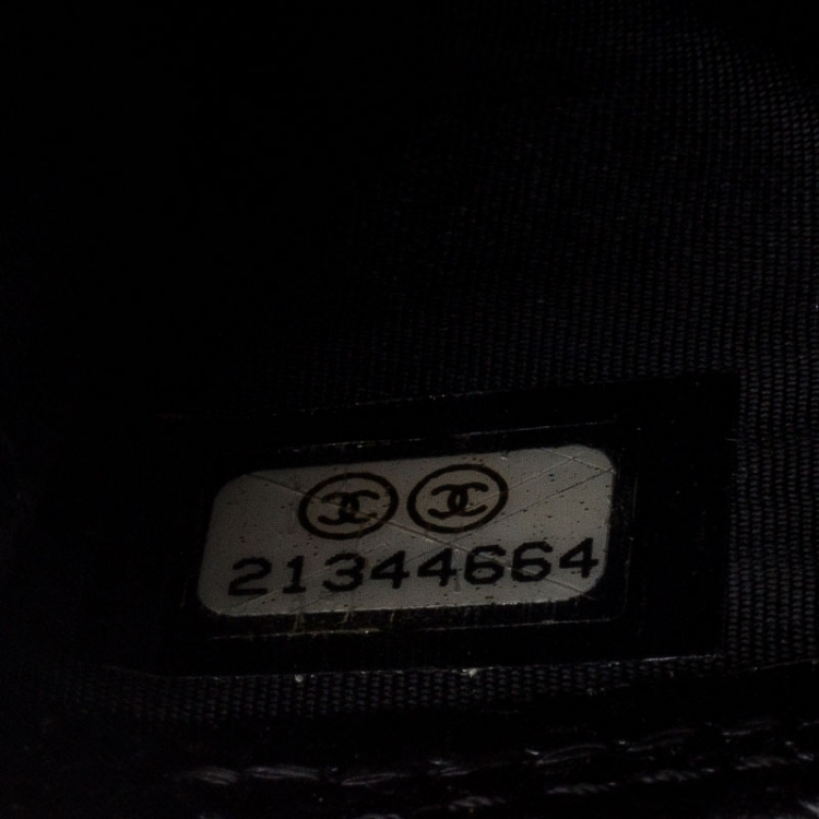 Pre Owned Chanel Black Quilted Caviar Leather Classic Card Holder