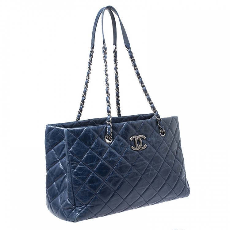 Pre Owned Chanel Blue Quilted Crinkled Leather Shopper Tote