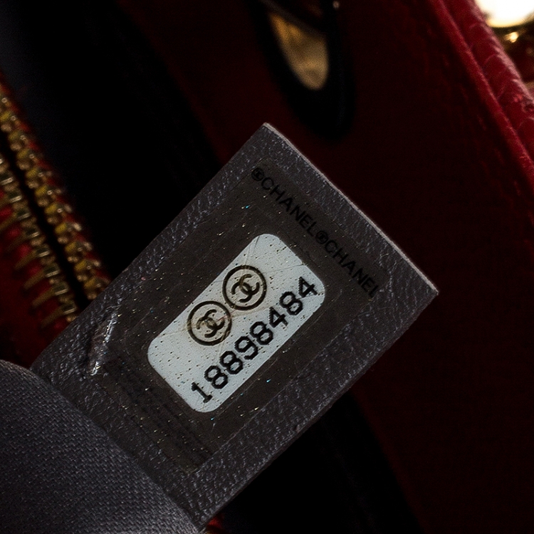 Pre Owned Chanel Red Quilted Caviar Leather Grand Shopping Tote