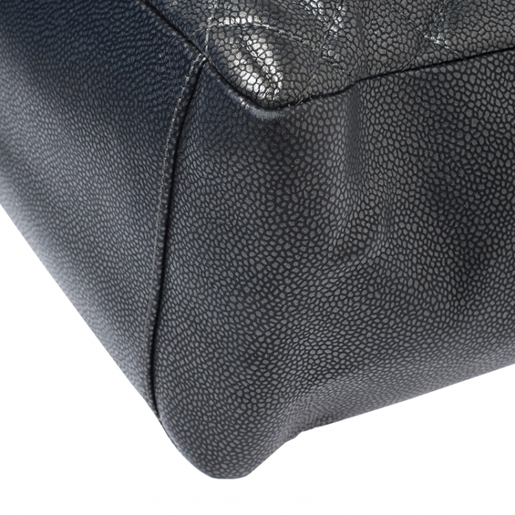 Pre Owned Chanel Metallic Grey Quilted Caviar Leather Grand Shopper Tote