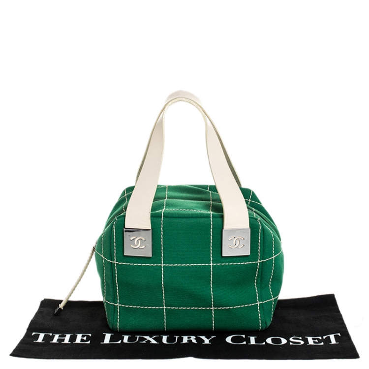 Pre Owned Chanel Green Chocolate Bar Stitch Canvas Boston Bag