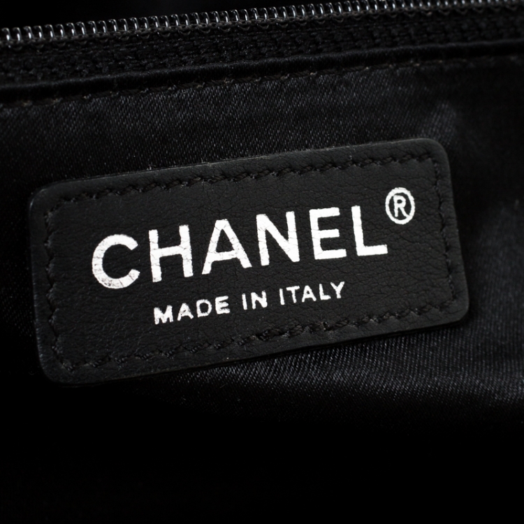 Pre Owned Chanel Black Quilted Caviar Patent Leather Shopper Tote