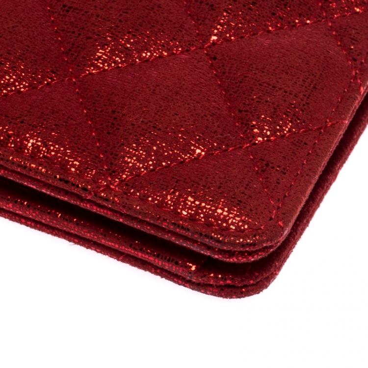Pre Owned Chanel Red Quilted Lame Fabric Yen Bifold Wallet